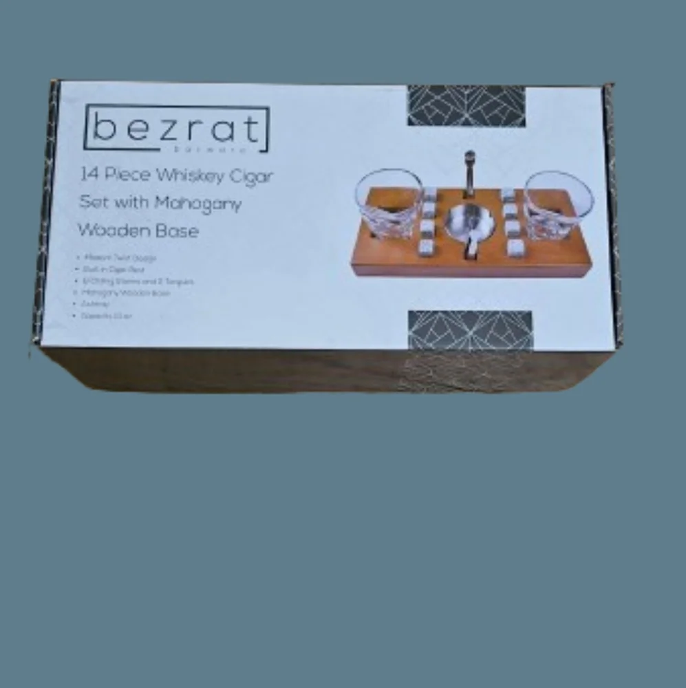 NEW Bezrat Barware 14pc Whiskey Cigar Set with Mahogany Wooden Base
